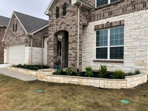 Custom Masonry Landscape Border