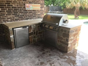 Outdoor Kitchen Stone and Concrete Countertop