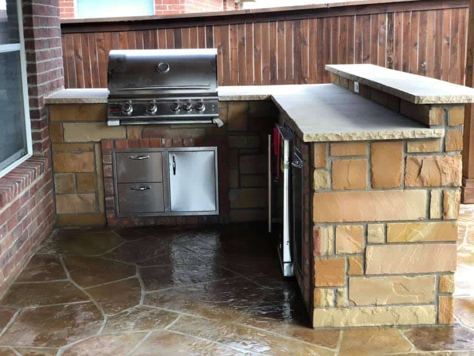 Outdoor Kitchen with Gas Grill and Refrigerator